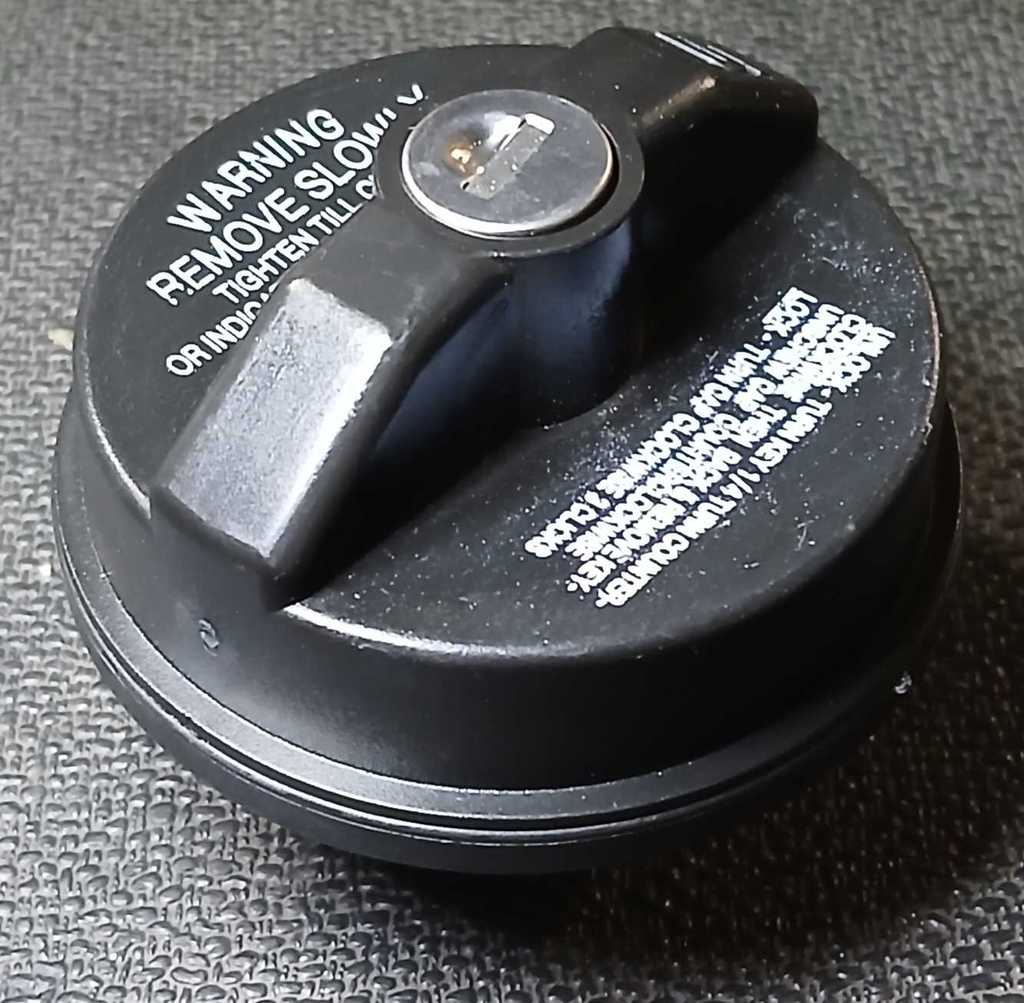 [AE-03-31778] Tapa de Gasolina