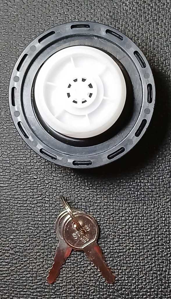 [AE-03-31778] Tapa de Gasolina