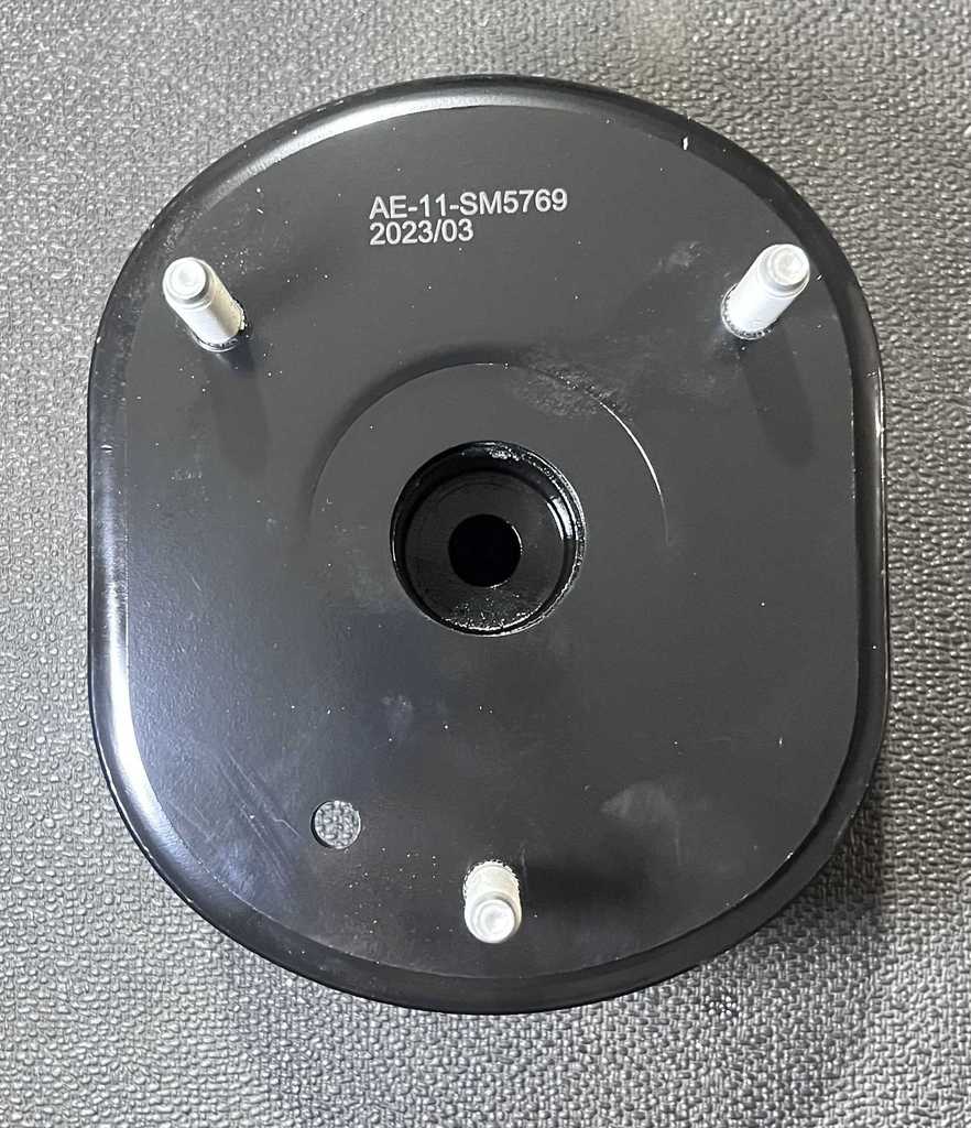 [AE-11-SM5769] Base de Amortiguador / Delantero