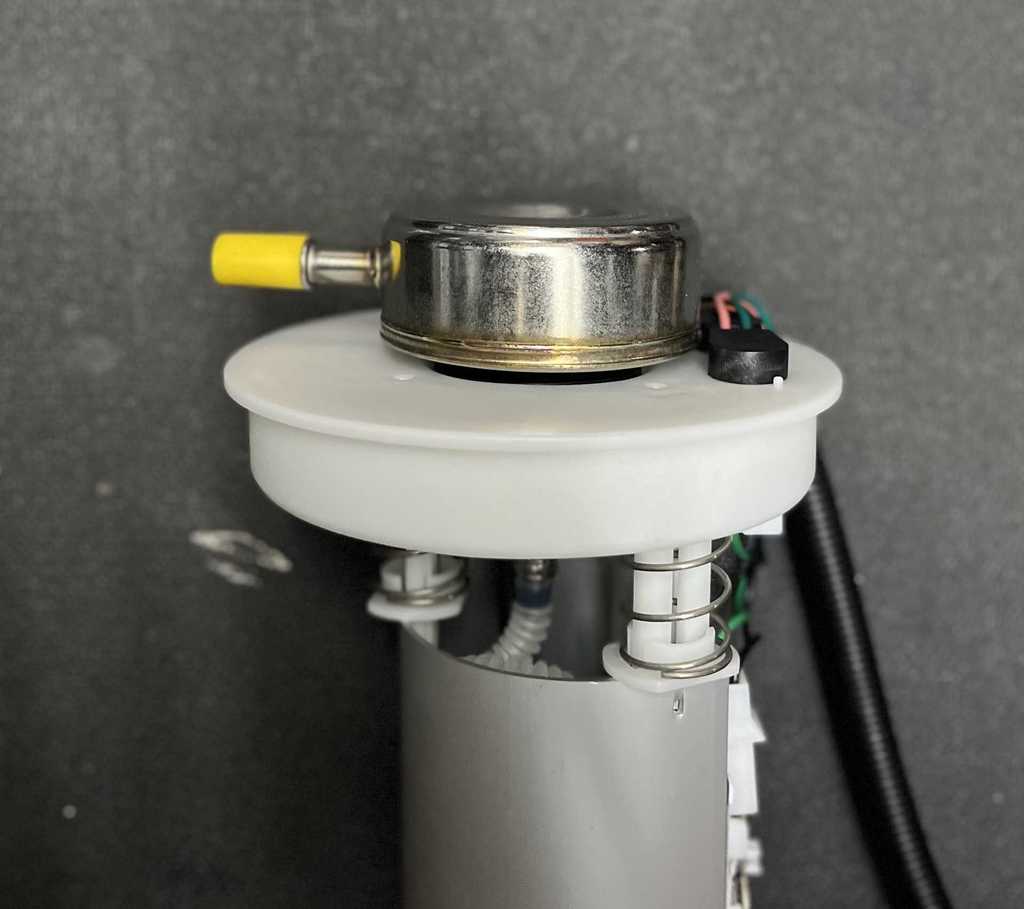 Medición: [AE-03-E7103MN] Bomba de Gasolina