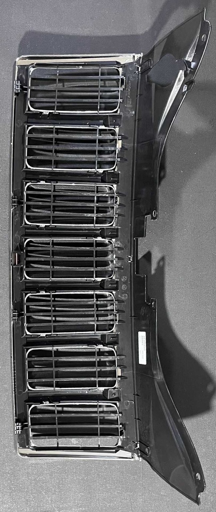 [AE-05-CH1200311] Parrilla / Delantera