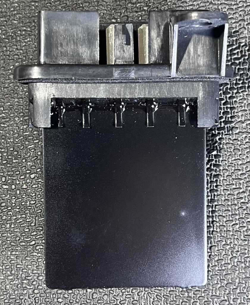 [AE-02-RU352] Resistencia de Aire Acondicionado
