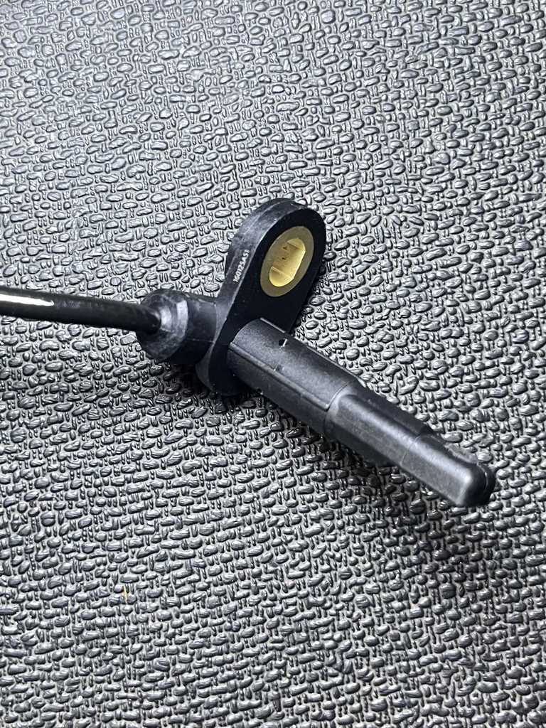 [AE-10-ALS2084] Sensor de ABS / Delantero / Derecho