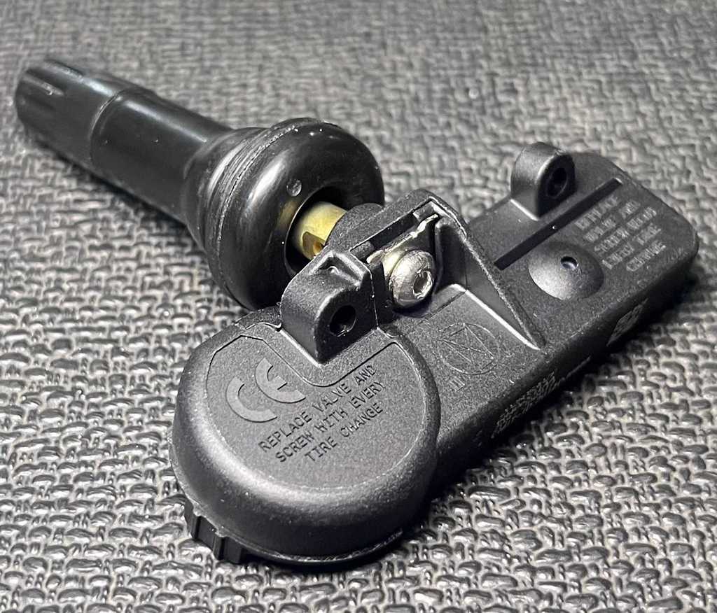 [AE-10-TPM97A] Sensor de Presión de Neumático