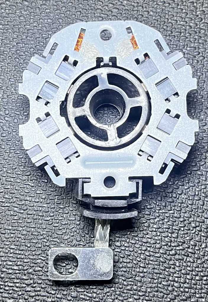[AE-04-17937B] Carbonera de Arranque