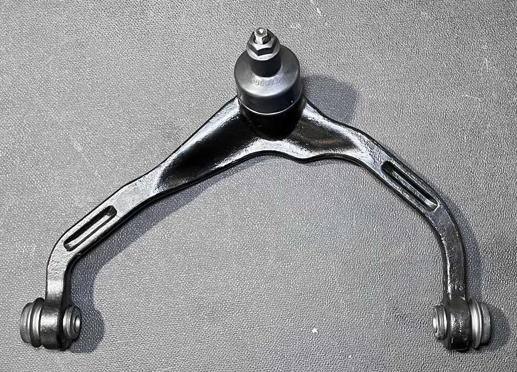 [AE-11-RK621565] Meseta de Suspensión / Delantera / Superior / Derecha