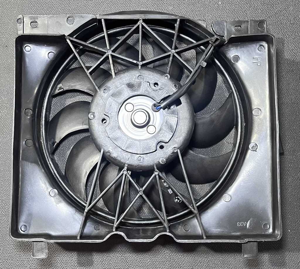 [AE-09-620560] Electroventilador