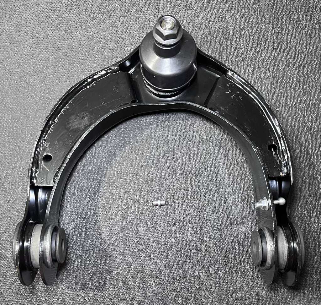 [AE-11-RK621607] Meseta de Suspensión / Delantera / Superior / Derecha