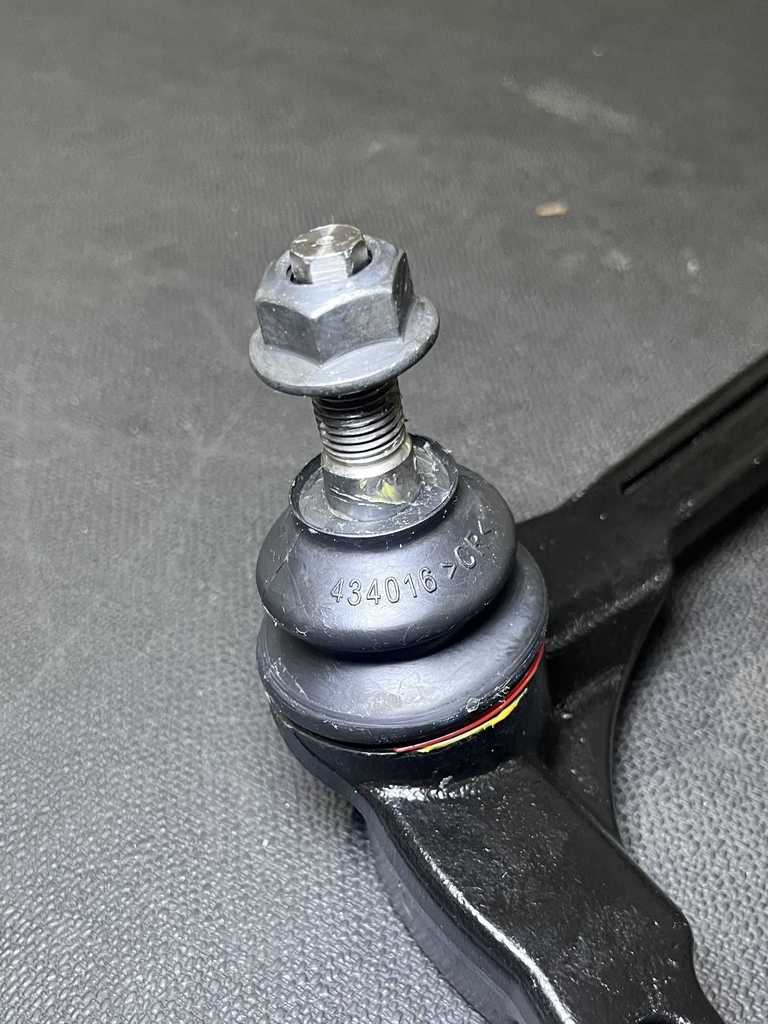 [AE-11-K3198] Meseta de Suspensión / Delantera / Superior