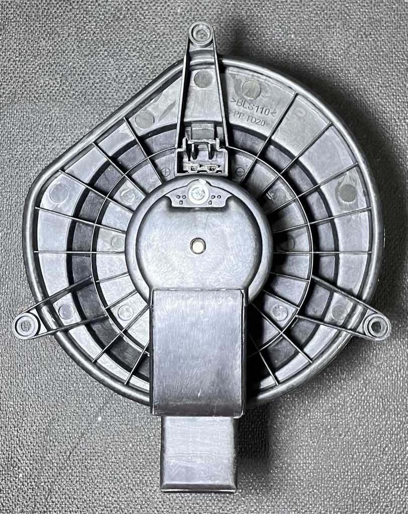 [68003996AA] Motor Soplador