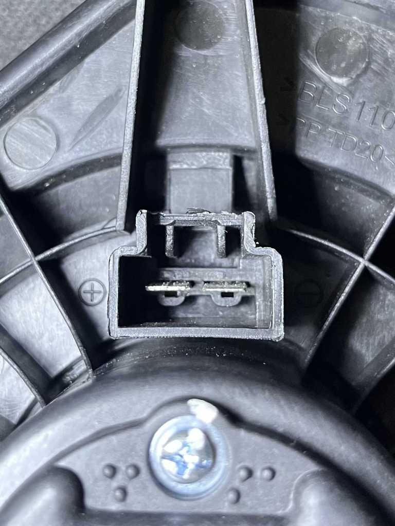 [68003996AA] Motor Soplador