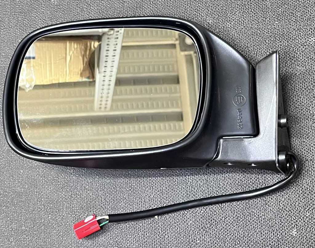[AE-05-CH1320161] Retrovisor Completo / Izquierdo