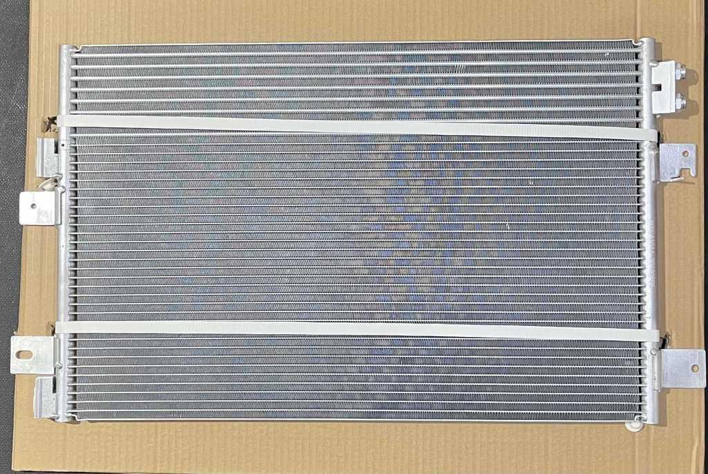 [AE-02-3586] Condensador A/C