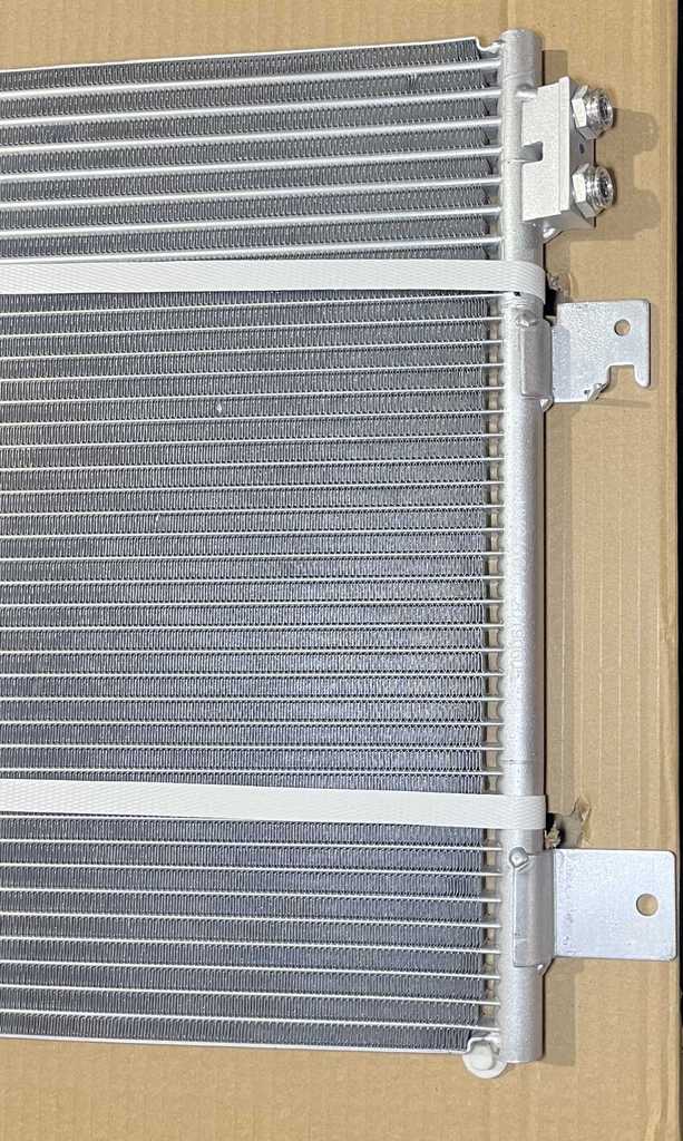 [AE-02-3586] Condensador A/C