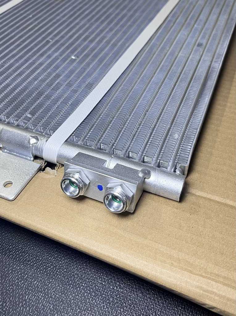 [AE-02-3586] Condensador A/C