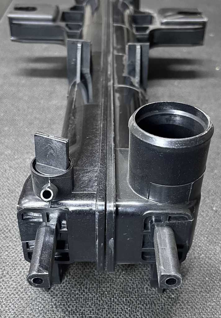 [AE-09-2839T] Tanque de Radiador