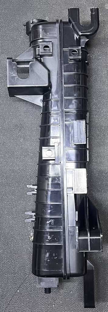 [AE-09-2813T] Tanque de Radiador