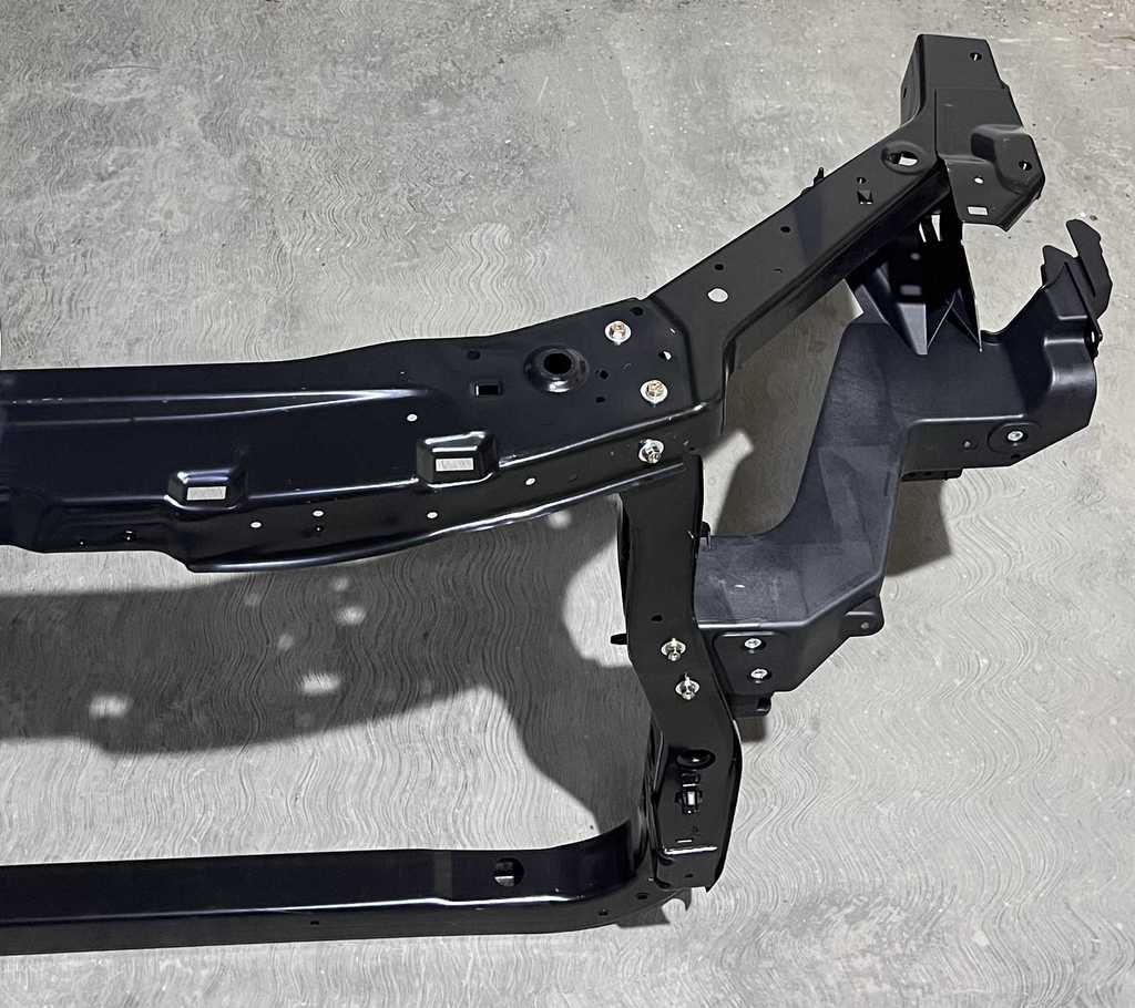 [AE-05-CH1225239] Soporte de Radiador