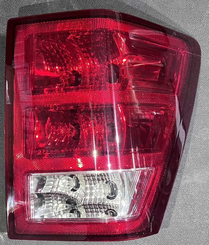 [333-1937R-AS] Stop / Trasero / Derecho