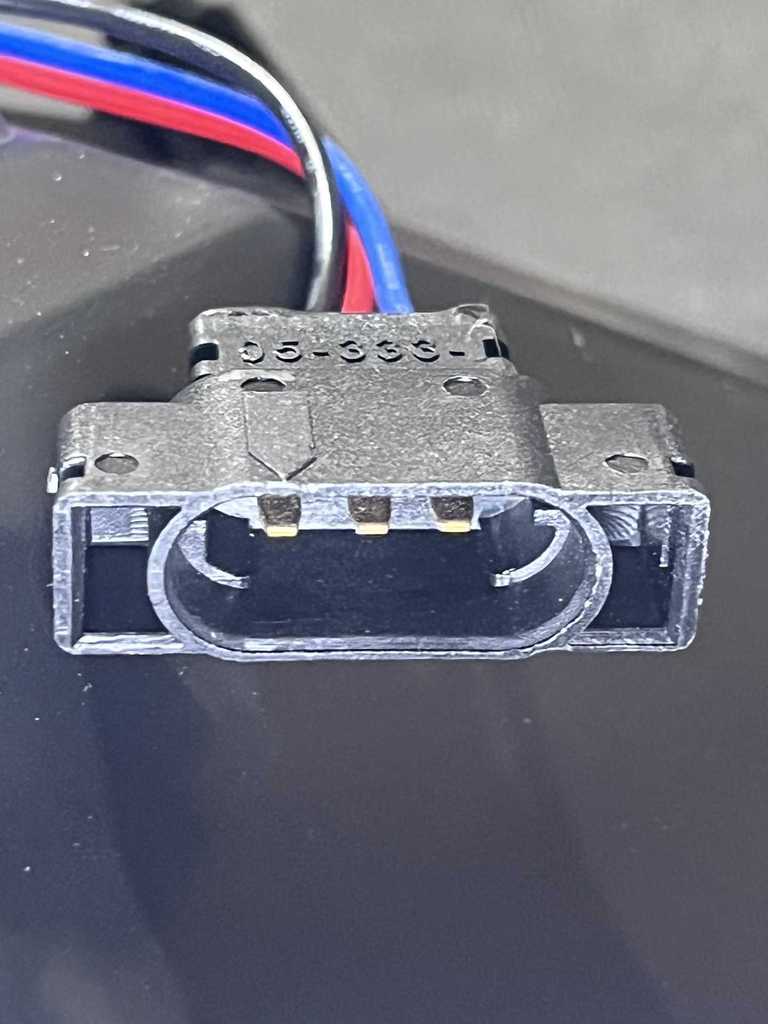 [334-1122R-AS] Faro / Derecho