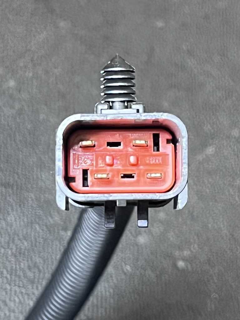 [AE-03-E7103MN] Bomba de Gasolina