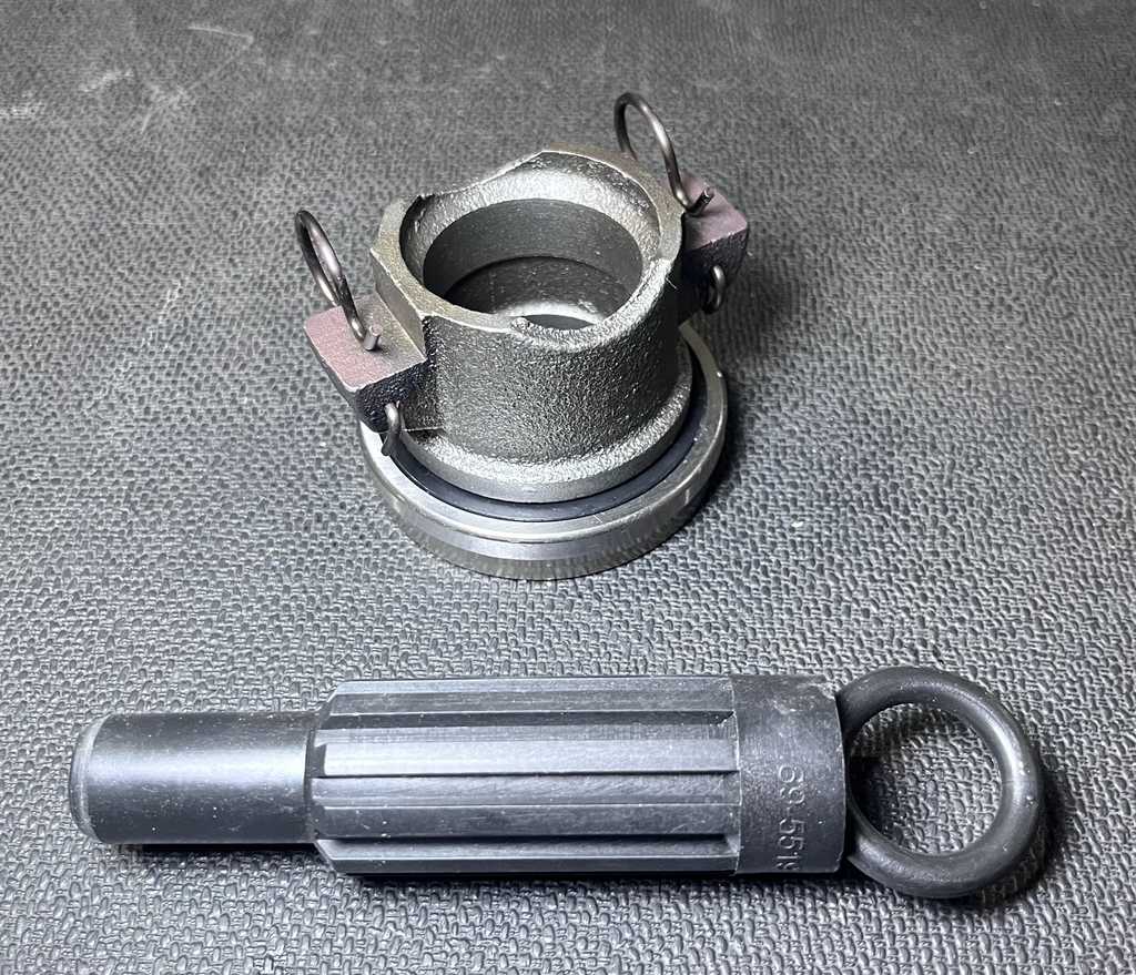 [AE-13-K7049801] Kit de Plato Disco y Collarín