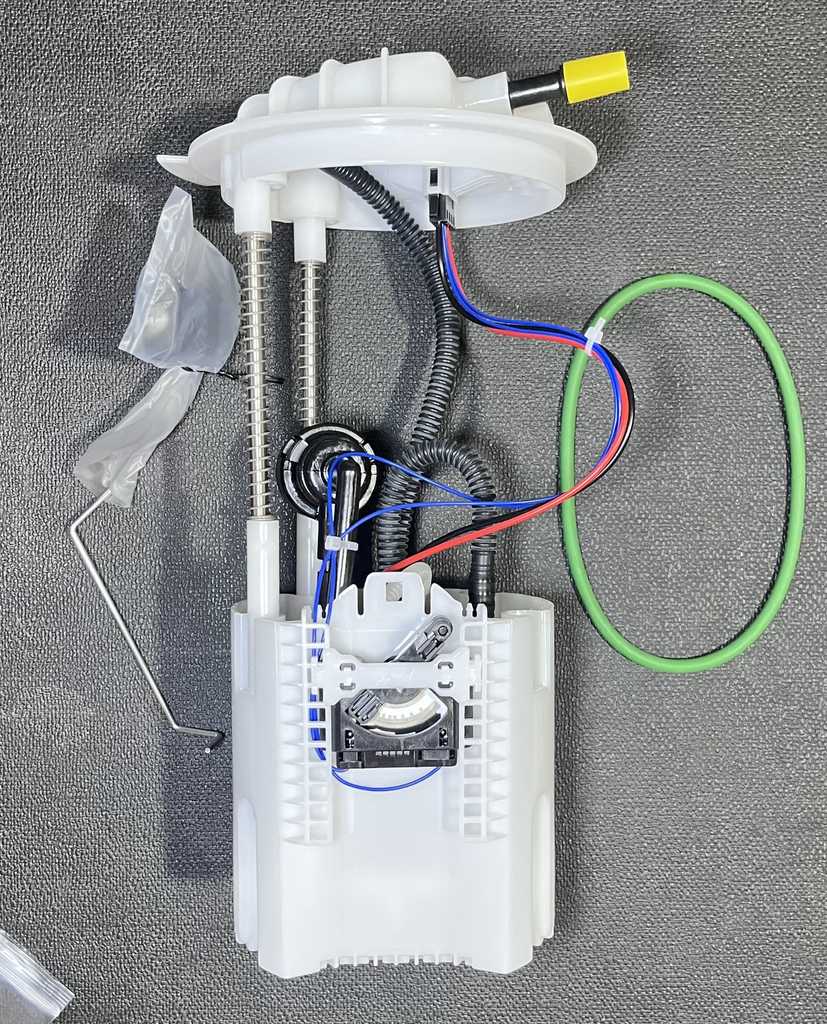 [AE-03-E7219M] Bomba de Gasolina