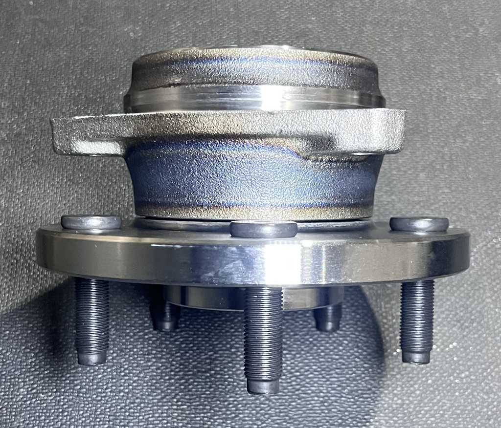 [AE-06-513159] Mozo de Rueda / Delantero