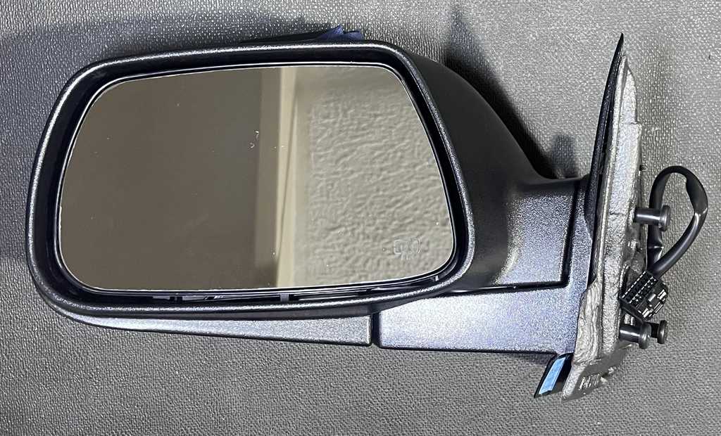 [AE-05-CH1320246] Retrovisor Completo / Izquierdo