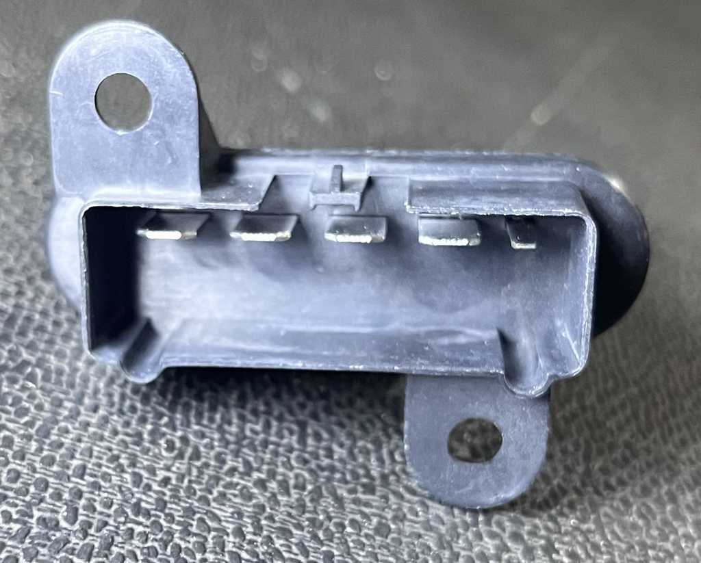 [AE-02-RU352] Resistencia de Aire Acondicionado