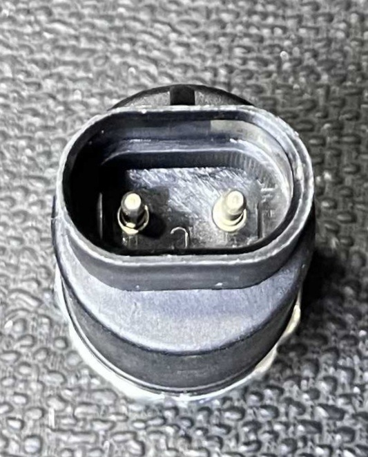 [AE-10-PS284] Sensor de Presión de Aceite