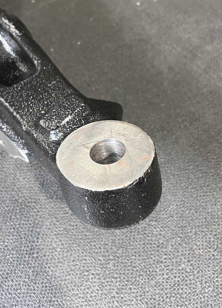 [AE-11-RK621567] Meseta de Suspensión / Delantera / Inferior / Izquierda