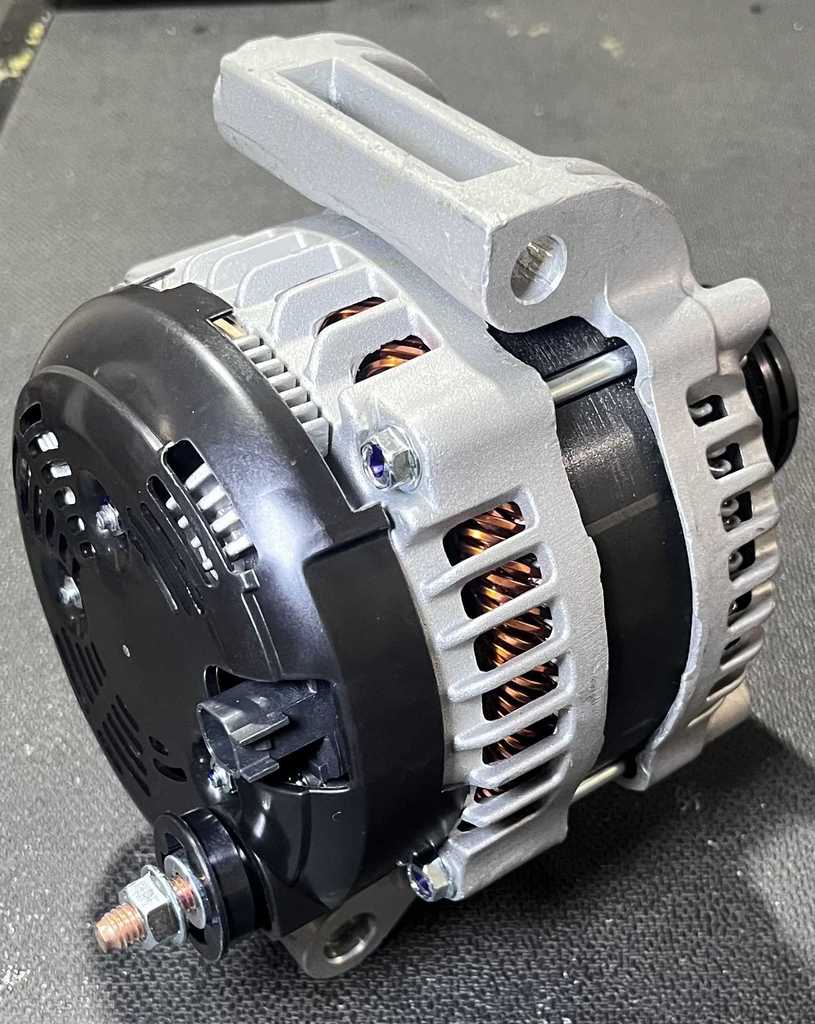 [AE-04-11576] Alternador