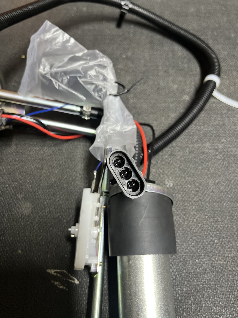 Medición: [AE-03-E7072S] Bomba de Gasolina
