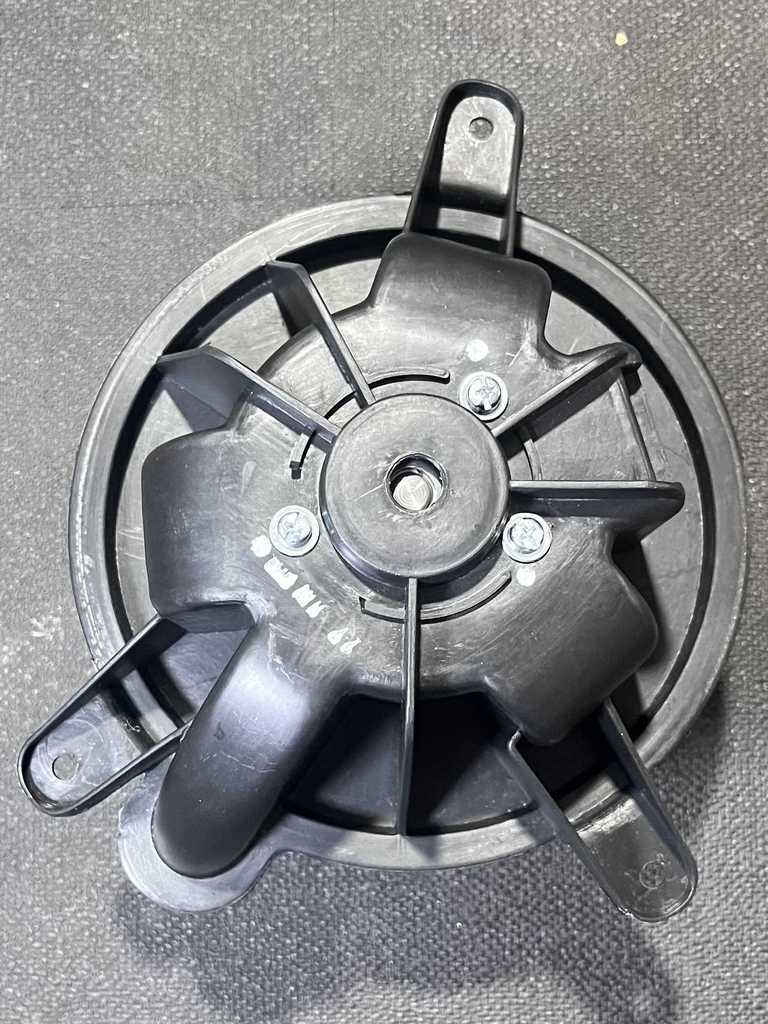 [19144803] Motor Soplador