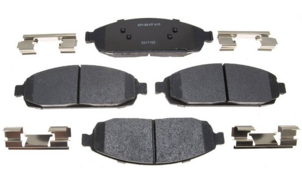 Pastillas de Freno / Delantero / Cerámica