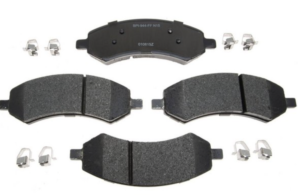 Pastillas de Freno / Delantero / Cerámica